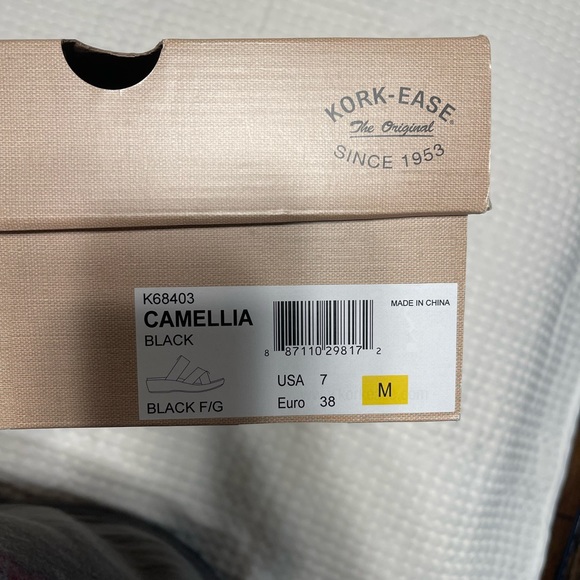 Kork-ease camellia in black - Picture 4 of 4